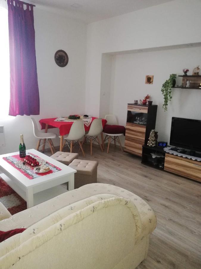 Apartman Petra Kovářská Dış mekan fotoğraf